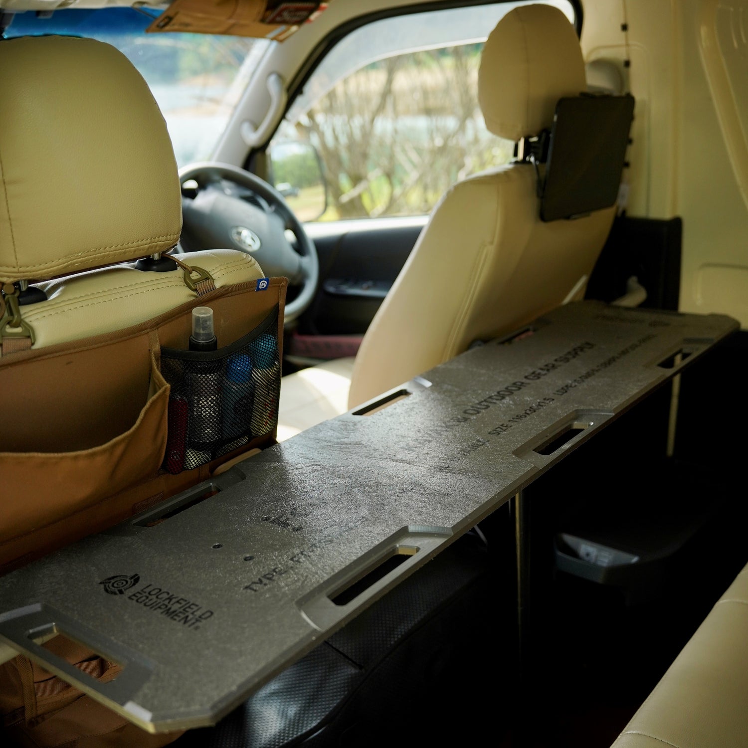 TACTICAL SHIELD TABLE