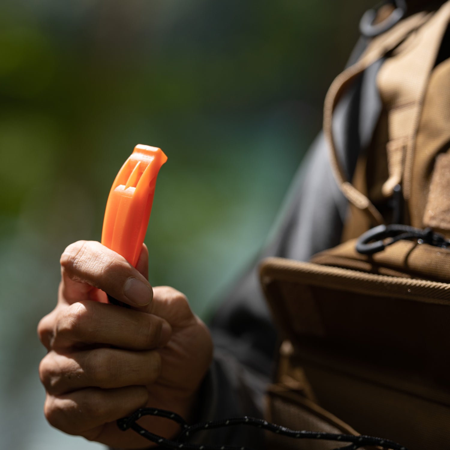 TACTICAL FLOATING DEVICE