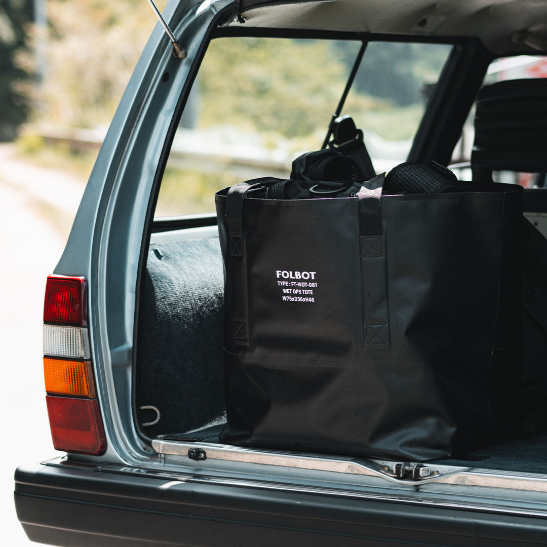 WATERPROOF TOTE BAG