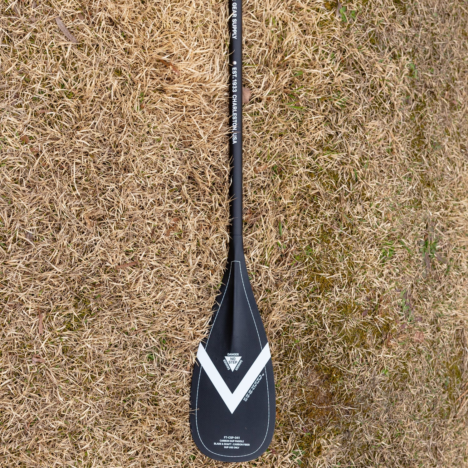 CARBON SUP PADDLE